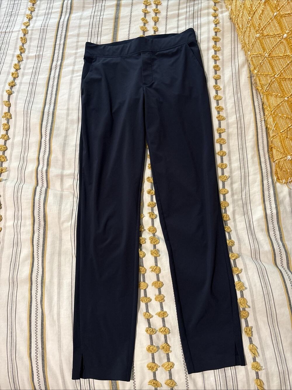 Athleta 4 Tall Brooklyn Ankle Pant Lightweight Mid Rise, EUC, Athleisure, Comfy